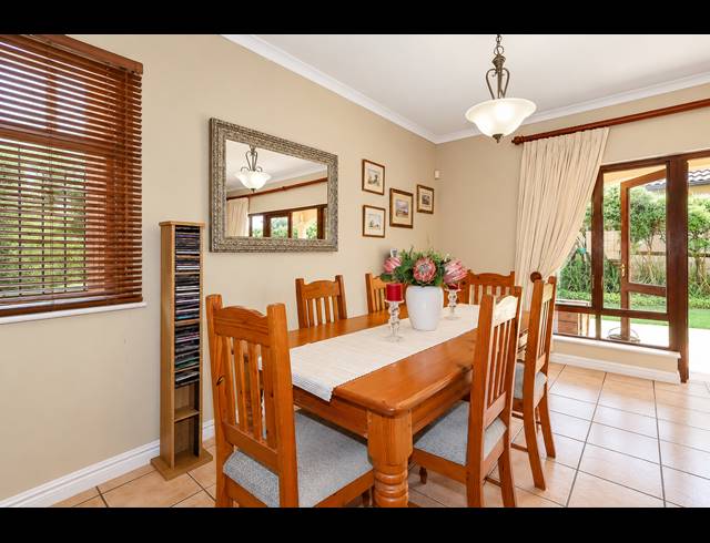 2 BEDROOM TOWNHOUSE FOR SALE IN WATERFALL
